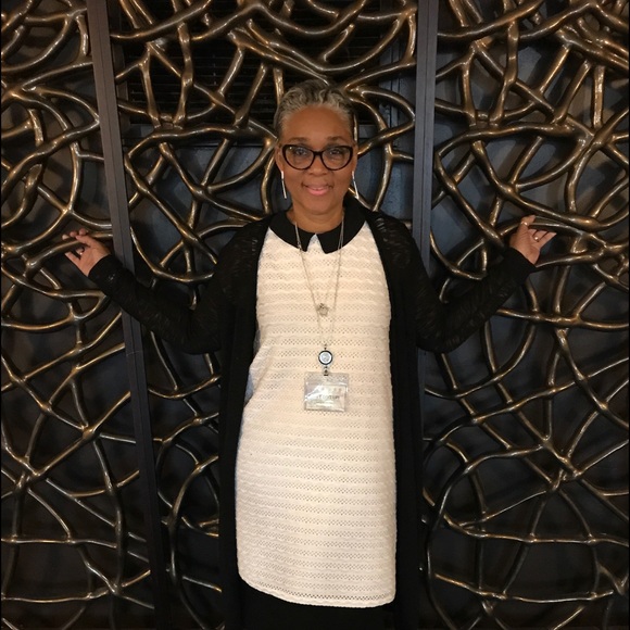 Meet the Posher Other - Meet your Posher, Lorraine